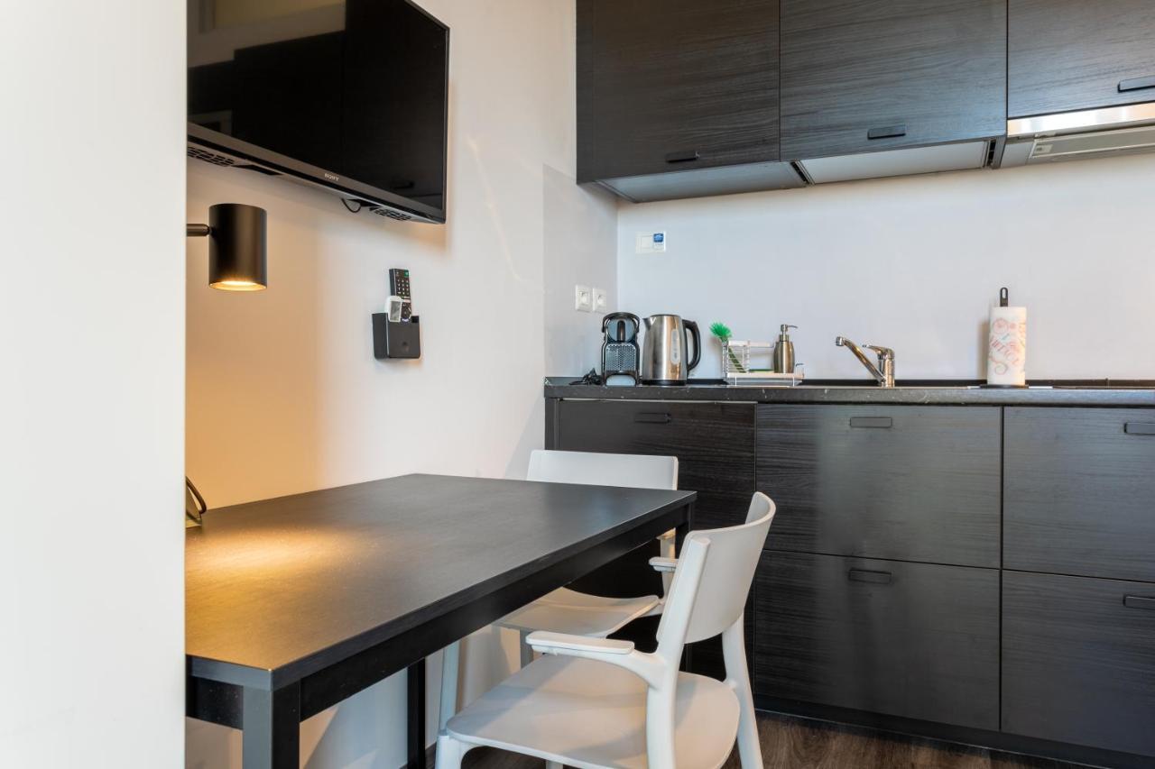 Luna Homes - Studio In Farini 米兰 外观 照片